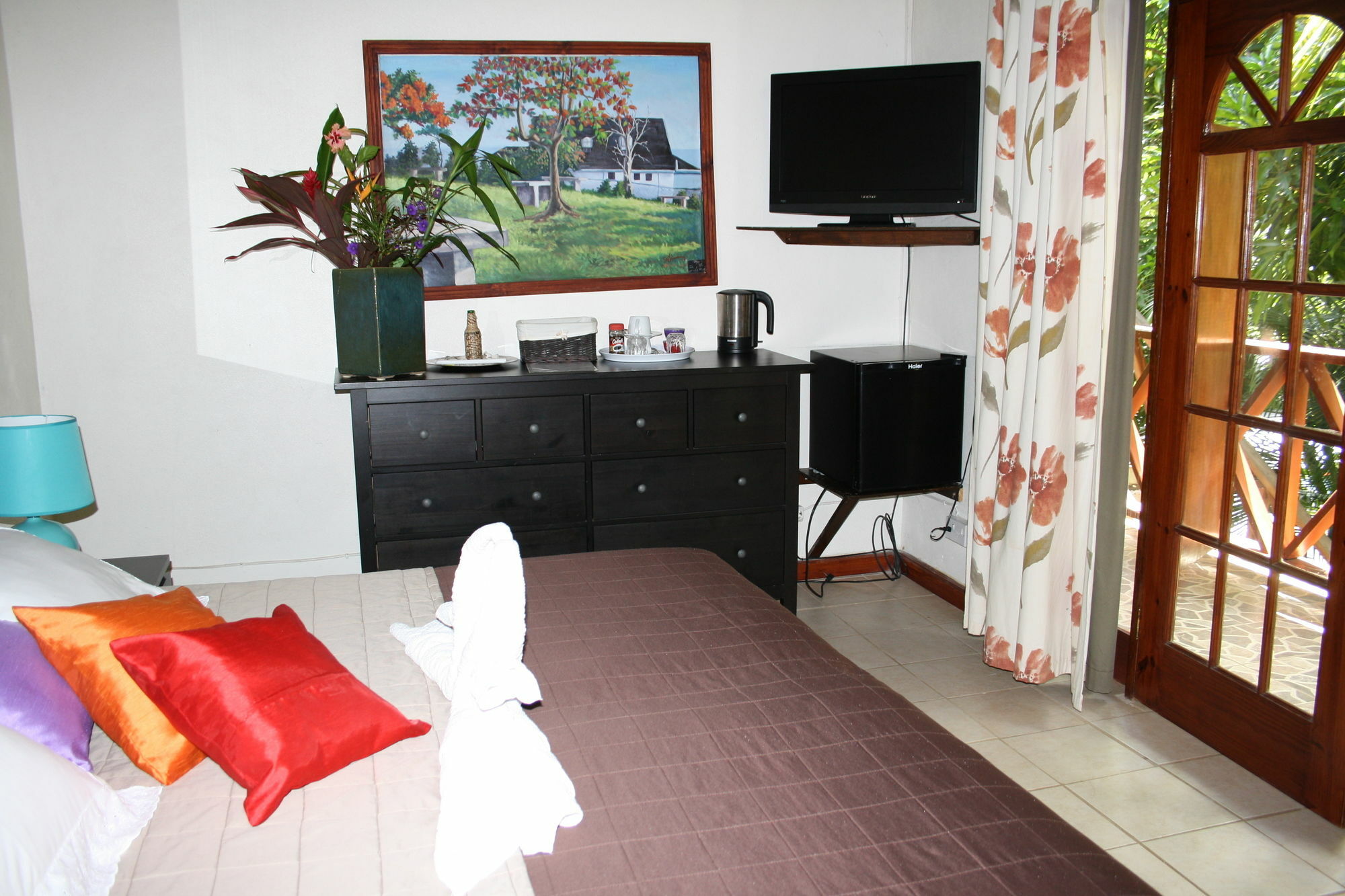 Hibiscus Valley Inn Marigot Kültér fotó